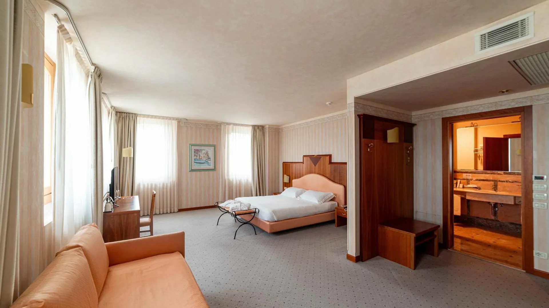 Phi Hotel Astoria Susegana
