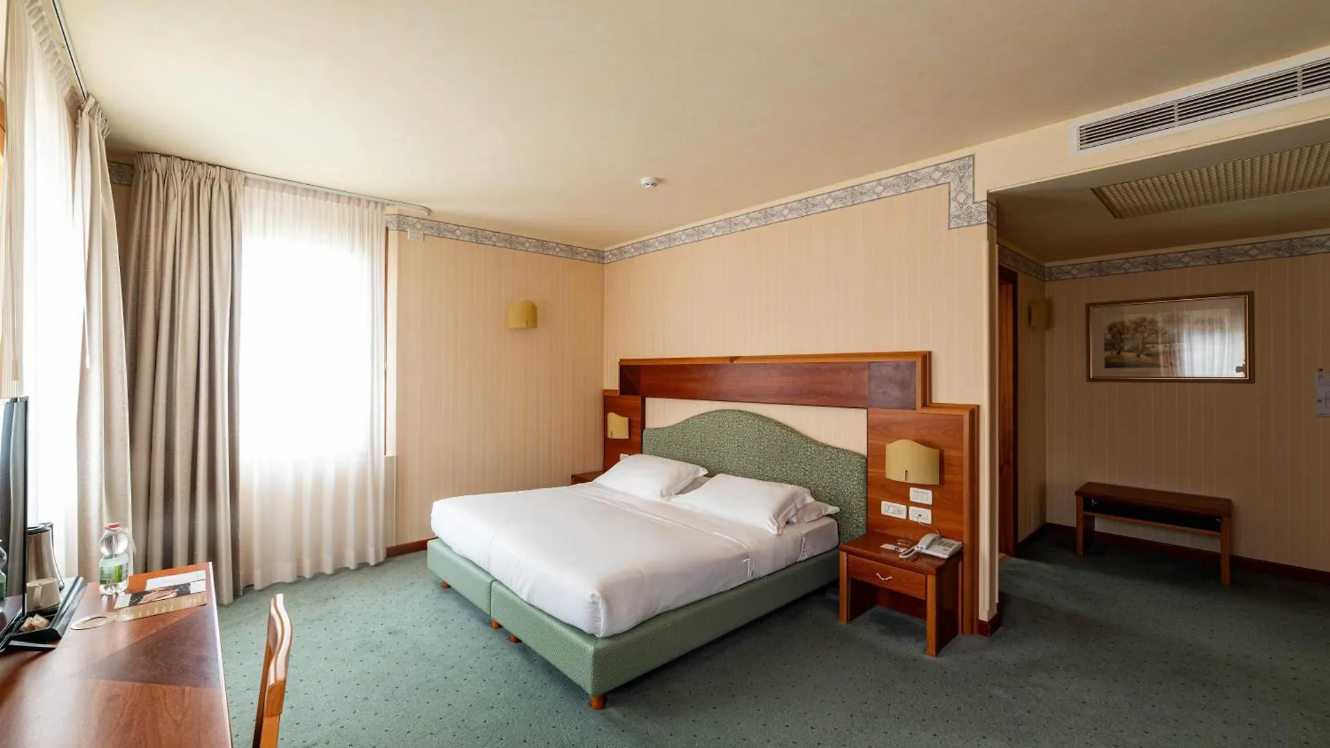Phi Hotel Astoria Susegana Italie