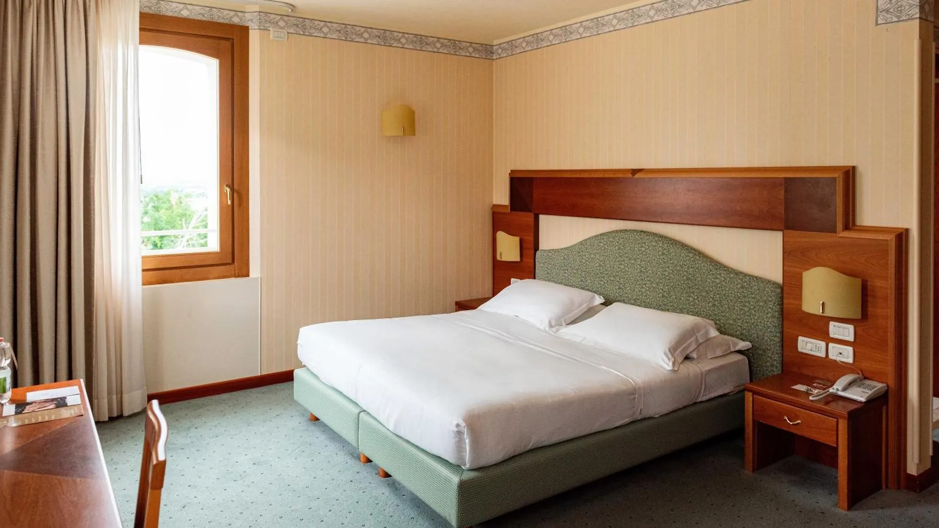 Phi Hotel Astoria Susegana