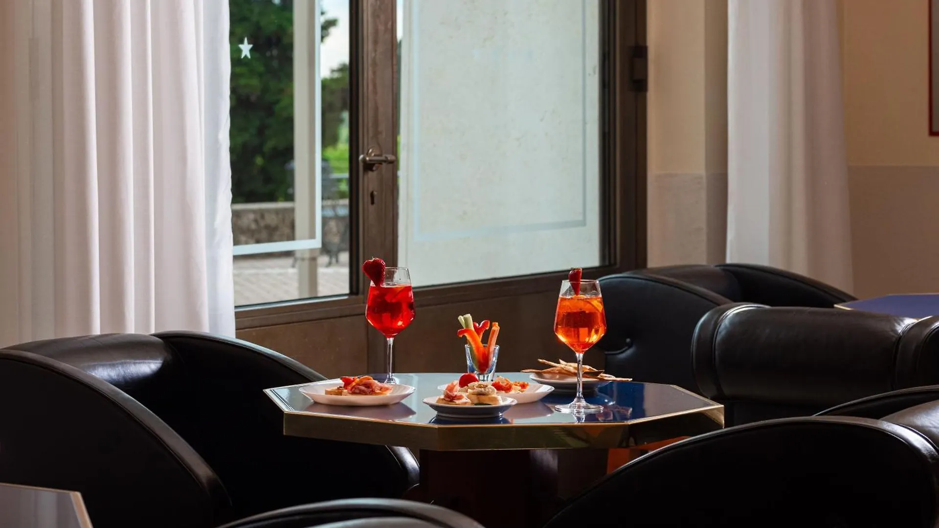 Phi Hotel Astoria Susegana 4*,