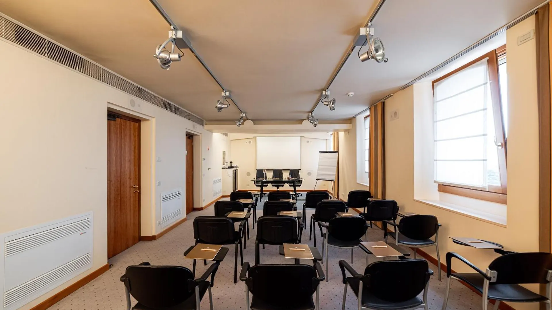 Phi Hotel Astoria Susegana 4*,  Ιταλία