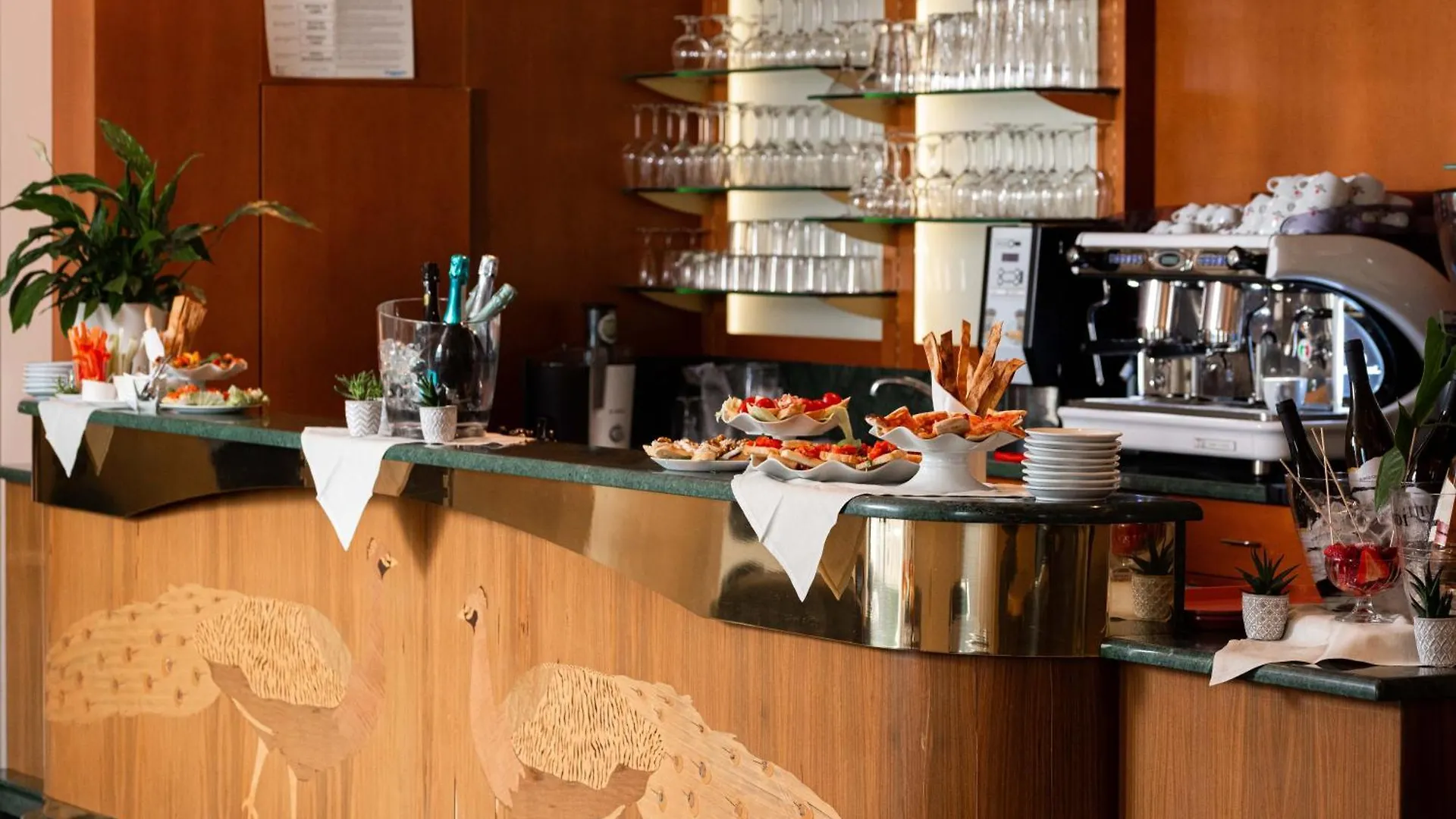 Phi Hotel Astoria Susegana 4*,  Włochy