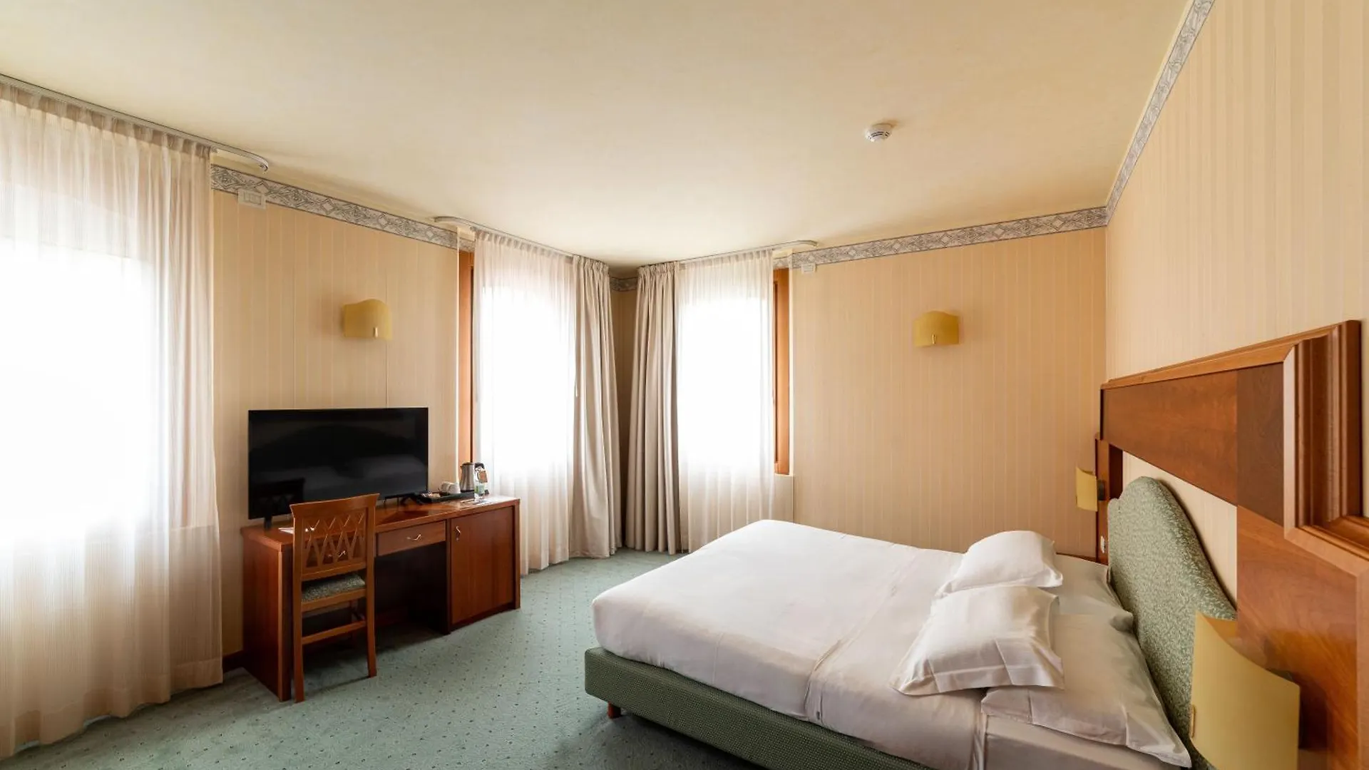 ****  Phi Hotel Astoria Susegana Ιταλία